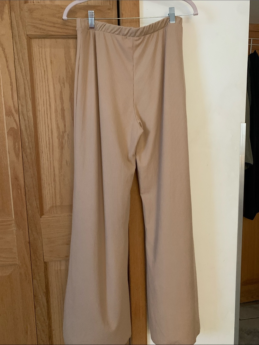 Women’s Flared Pants - Picture 3 of 3